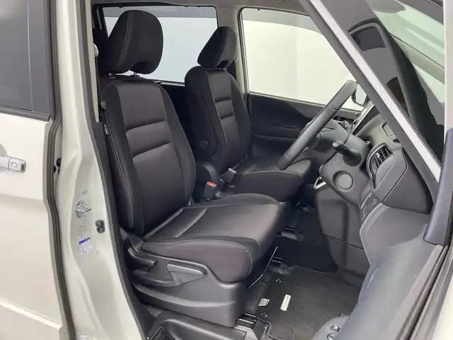 日産 セレナ ハイウェイスター プロパイロットED 新潟県 2016(平28)年 10万km ブリリアントホワイトパール 純正メモリナビ(型式:MM516D-L)/フルセグTV/バックカメラ/両側パワースライドドア/プロパイロット/スタッドレスタイヤ積込(社外15インチAW)/フォグランプ/オートブレーキホールド/ステアリングスイッチ