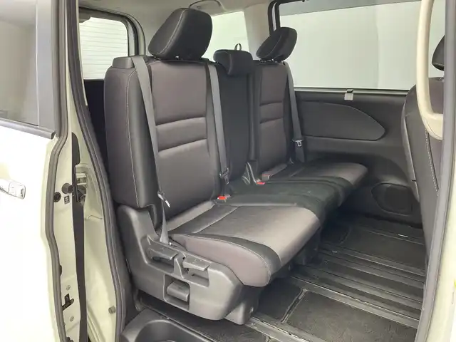 日産 セレナ ハイウェイスター プロパイロットED 新潟県 2016(平28)年 10万km ブリリアントホワイトパール 純正メモリナビ(型式:MM516D-L)/フルセグTV/バックカメラ/両側パワースライドドア/プロパイロット/スタッドレスタイヤ積込(社外15インチAW)/フォグランプ/オートブレーキホールド/ステアリングスイッチ