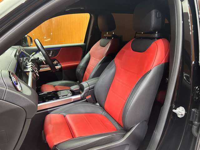 メルセデス・ベンツ Ｍ・ベンツ ＧＬＢ２００ｄ 4マチック AMGライン 千葉県 2021(令3)年 3.7万km コスモスブラック パノラマＳＲ　/ＡＭＧレザーエクスクルーシブＰＫＧ　/純正ナビ　/３６０°カメラ　/ＡＣＣ　/ＢＳＭ　/シートヒーター　/パワーシート　/ＬＥＤヘッドライト　/ハイビームアシスト　/電動リアゲート　/ＥＴＣ　/パドルシフト