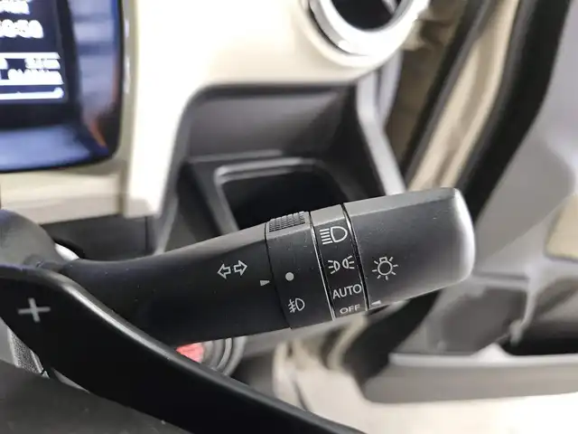 スズキ クロスビー HYBRID MZ 岩手県 2020(令2)年 6.2万km キャラバンアイボリーパールメタリック/ホワイト 2トーンルーフ 〇４WD/〇ケンウッドナビ/〇バックカメラ/〇ビルトインETC/〇ドライブレコーダー/〇セーフティサポート/〇SRSエアバッグ/〇オートライト/〇LEDヘッドランプ/〇LEDフロントフォグランプ/〇革巻きステアリングホイール/〇革巻きシフトノブ/〇ステアリングスイッチ/パドルシフト/〇撥水加工ファブリックシート/シートヒーター/〇パーソナルテーブル/シートバックポケット/〇純正16インチアルミホイール/〇キーレスプッシュスタートシステム/〇禁煙車