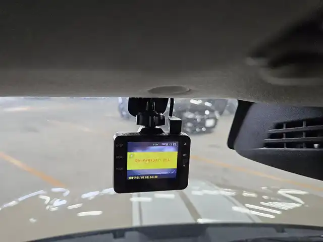 スズキ クロスビー HYBRID MZ 岩手県 2020(令2)年 6.2万km キャラバンアイボリーパールメタリック/ホワイト 2トーンルーフ 〇４WD/〇ケンウッドナビ/〇バックカメラ/〇ビルトインETC/〇ドライブレコーダー/〇セーフティサポート/〇SRSエアバッグ/〇オートライト/〇LEDヘッドランプ/〇LEDフロントフォグランプ/〇革巻きステアリングホイール/〇革巻きシフトノブ/〇ステアリングスイッチ/パドルシフト/〇撥水加工ファブリックシート/シートヒーター/〇パーソナルテーブル/シートバックポケット/〇純正16インチアルミホイール/〇キーレスプッシュスタートシステム/〇禁煙車