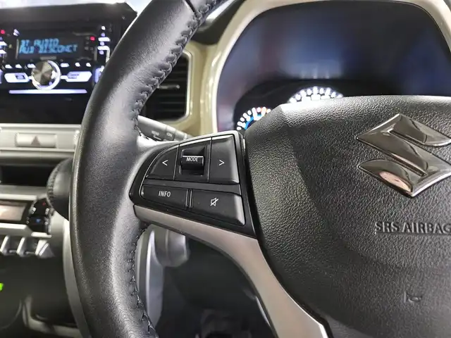 スズキ クロスビー HYBRID MZ 岩手県 2020(令2)年 6.2万km キャラバンアイボリーパールメタリック/ホワイト 2トーンルーフ 〇４WD/〇ケンウッドナビ/〇バックカメラ/〇ビルトインETC/〇ドライブレコーダー/〇セーフティサポート/〇SRSエアバッグ/〇オートライト/〇LEDヘッドランプ/〇LEDフロントフォグランプ/〇革巻きステアリングホイール/〇革巻きシフトノブ/〇ステアリングスイッチ/パドルシフト/〇撥水加工ファブリックシート/シートヒーター/〇パーソナルテーブル/シートバックポケット/〇純正16インチアルミホイール/〇キーレスプッシュスタートシステム/〇禁煙車