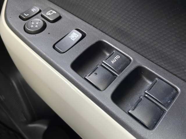 スズキ クロスビー HYBRID MZ 岩手県 2020(令2)年 6.2万km キャラバンアイボリーパールメタリック/ホワイト 2トーンルーフ レーダーブレーキS Bluetooth クルコン ETC ドライブレコーダー パドルシフト ステアスイッチ シートヒーター オートLEDヘッドライト フォグランプ コーナーセンサー ヒルディセントコントロール 純正16AW ヒーター付電格ミラー