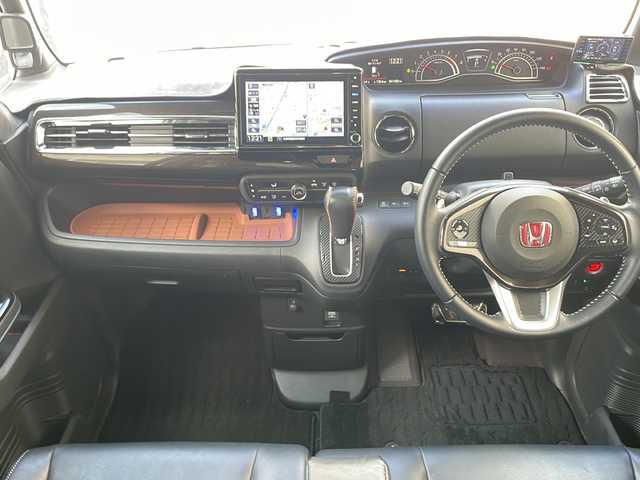 ホンダ Ｎ ＢＯＸ カスタム G L ターボ ホンダセンシング 兵庫県 2019(平31)年 4.2万km プラチナホワイトパール ワンオーナー/HondaSENSING（衝突被害軽減システム）/車高調/Gathersディーラーオプションナビ/　Bluetooth/SD/DVD/USB/iPod/AM/FM/フルセグテレビ（走行中視聴可能）/両側パワースライドドア/バックカメラ/ビルトインETC/前方ドライブレコーダー/パドルシフト/ベンチシート/チップアップシート/フルフラットシート/アイドリングストップ/アダプティブクルーズコントロール/アンチロック・ブレーキ・システム/レーンキープアシスト/後方コーナーセンサー/盗難防止装置/横滑り防止装置/社外アルミホイール/純正アルミホイール付属/純正サスペンション付属/純正フロアマット/パワーステアリング/パワーウィンドウ/LEDヘッドライト/スマートキー/スペアキー（1本）/保証書/取扱説明書