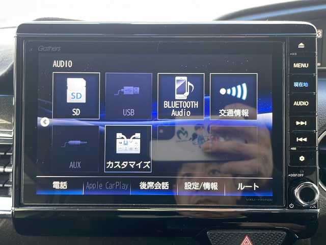 ホンダ Ｎ ＢＯＸ カスタム G L ターボ ホンダセンシング 兵庫県 2019(平31)年 4.2万km プラチナホワイトパール ワンオーナー/HondaSENSING（衝突被害軽減システム）/車高調/Gathersディーラーオプションナビ/　Bluetooth/SD/DVD/USB/iPod/AM/FM/フルセグテレビ（走行中視聴可能）/両側パワースライドドア/バックカメラ/ビルトインETC/前方ドライブレコーダー/パドルシフト/ベンチシート/チップアップシート/フルフラットシート/アイドリングストップ/アダプティブクルーズコントロール/アンチロック・ブレーキ・システム/レーンキープアシスト/後方コーナーセンサー/盗難防止装置/横滑り防止装置/社外アルミホイール/純正アルミホイール付属/純正サスペンション付属/純正フロアマット/パワーステアリング/パワーウィンドウ/LEDヘッドライト/スマートキー/スペアキー（1本）/保証書/取扱説明書