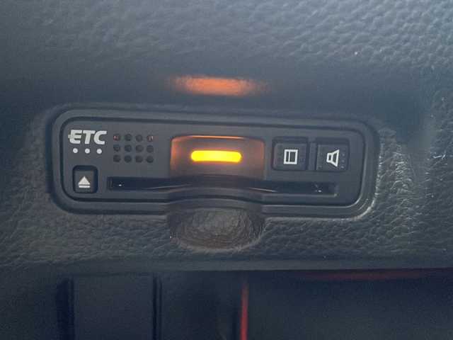 ホンダ Ｎ ＢＯＸ カスタム G L ターボ ホンダセンシング 兵庫県 2019(平31)年 4.2万km プラチナホワイトパール ワンオーナー/HondaSENSING（衝突被害軽減システム）/車高調/Gathersディーラーオプションナビ/　Bluetooth/SD/DVD/USB/iPod/AM/FM/フルセグテレビ（走行中視聴可能）/両側パワースライドドア/バックカメラ/ビルトインETC/前方ドライブレコーダー/パドルシフト/ベンチシート/チップアップシート/フルフラットシート/アイドリングストップ/アダプティブクルーズコントロール/アンチロック・ブレーキ・システム/レーンキープアシスト/後方コーナーセンサー/盗難防止装置/横滑り防止装置/社外アルミホイール/純正アルミホイール付属/純正サスペンション付属/純正フロアマット/パワーステアリング/パワーウィンドウ/LEDヘッドライト/スマートキー/スペアキー（1本）/保証書/取扱説明書