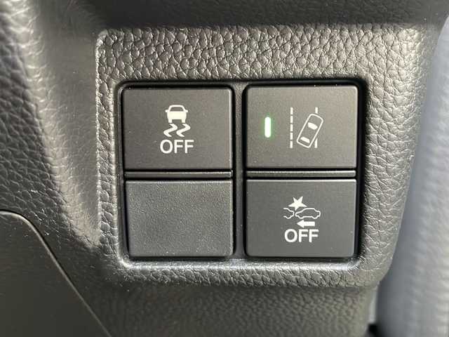 ホンダ Ｎ ＢＯＸ カスタム G L ターボ ホンダセンシング 兵庫県 2019(平31)年 4.2万km プラチナホワイトパール ワンオーナー/HondaSENSING（衝突被害軽減システム）/車高調/Gathersディーラーオプションナビ/　Bluetooth/SD/DVD/USB/iPod/AM/FM/フルセグテレビ（走行中視聴可能）/両側パワースライドドア/バックカメラ/ビルトインETC/前方ドライブレコーダー/パドルシフト/ベンチシート/チップアップシート/フルフラットシート/アイドリングストップ/アダプティブクルーズコントロール/アンチロック・ブレーキ・システム/レーンキープアシスト/後方コーナーセンサー/盗難防止装置/横滑り防止装置/社外アルミホイール/純正アルミホイール付属/純正サスペンション付属/純正フロアマット/パワーステアリング/パワーウィンドウ/LEDヘッドライト/スマートキー/スペアキー（1本）/保証書/取扱説明書