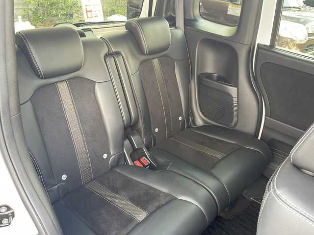 ホンダ Ｎ ＢＯＸ カスタム G L ターボ ホンダセンシング 兵庫県 2019(平31)年 4.2万km プラチナホワイトパール ワンオーナー/HondaSENSING（衝突被害軽減システム）/車高調/Gathersディーラーオプションナビ/　Bluetooth/SD/DVD/USB/iPod/AM/FM/フルセグテレビ（走行中視聴可能）/両側パワースライドドア/バックカメラ/ビルトインETC/前方ドライブレコーダー/パドルシフト/ベンチシート/チップアップシート/フルフラットシート/アイドリングストップ/アダプティブクルーズコントロール/アンチロック・ブレーキ・システム/レーンキープアシスト/後方コーナーセンサー/盗難防止装置/横滑り防止装置/社外アルミホイール/純正アルミホイール付属/純正サスペンション付属/純正フロアマット/パワーステアリング/パワーウィンドウ/LEDヘッドライト/スマートキー/スペアキー（1本）/保証書/取扱説明書