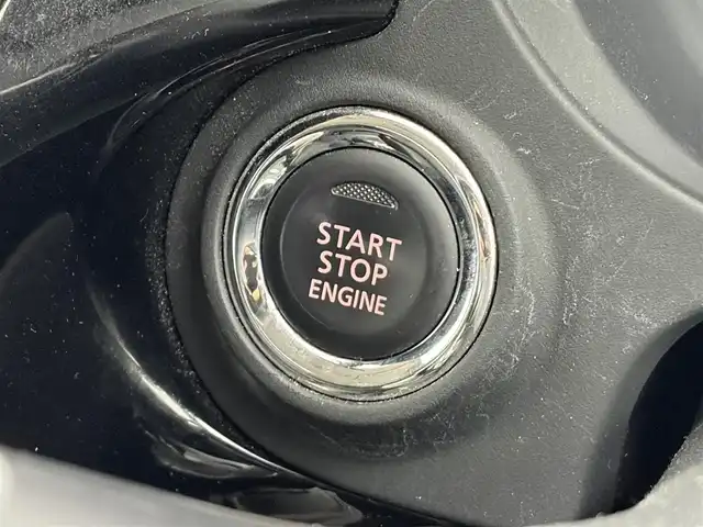 三菱 アウトランダー 24G ナビパッケージ 愛知県 2016(平28)年 12万km レッドメタリック 純正ナビ（ワンセグ、CD、DVD、Bluetooth）/ETC/Bカメラ/サイドカメラ/ACC/パワーバックドア/LEDヘッドライト/レーンキープアシスト/パドルシフト/オートライト/衝突軽減ブレーキ/スマートキー/4WD/フォグライト