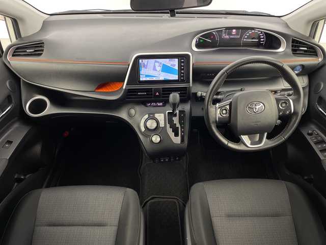 トヨタ シエンタ ハイブリッド ファンベースG 鹿児島県 2021(令3)年 5.2万km ホワイトパールクリスタルシャイン 純正ナビ/（AM/FM/CD/DVD/Bluetooth/フルセグ）/バックカメラ/モデリスタエアロ/両側パワースライドドア/トヨタセーフティーセンス/・プリクラッシュセーフティ/・レーンディパーチャーアラート/・オートマチックハイビーム/・クルーズコントロール/ＥＴＣ/シートヒーター/オートライト/LEDヘッドライト/スマートキー/TVキャンセラー