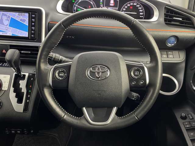 トヨタ シエンタ ハイブリッド ファンベースG 鹿児島県 2021(令3)年 5.2万km ホワイトパールクリスタルシャイン 純正ナビ/（AM/FM/CD/DVD/Bluetooth/フルセグ）/バックカメラ/モデリスタエアロ/両側パワースライドドア/トヨタセーフティーセンス/・プリクラッシュセーフティ/・レーンディパーチャーアラート/・オートマチックハイビーム/・クルーズコントロール/ＥＴＣ/シートヒーター/オートライト/LEDヘッドライト/スマートキー/TVキャンセラー