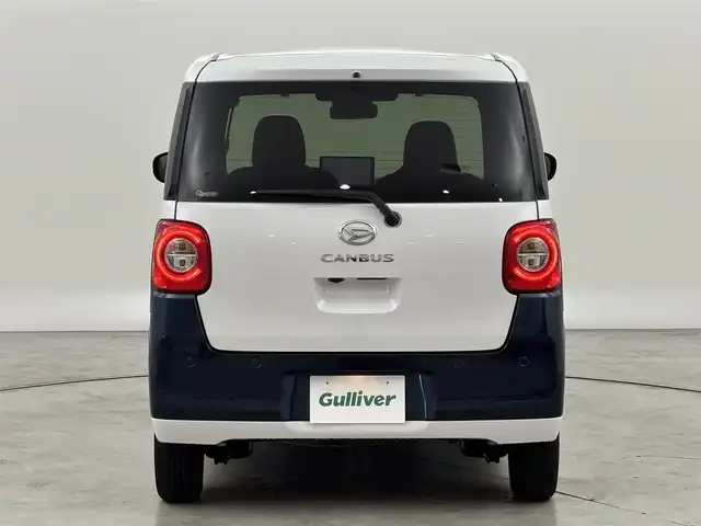 ダイハツ ムーヴ キャンバス ストライプス G 福岡県 2022(令4)年 1.1万km シャイニングホワイトパール/レーザーブルークリスタルシャイン 社外ディスプレイオーディオ　/バックカメラ　/両側パワースライドドア　/ワイヤレス充電　/ＥＴＣ　/ホッとカップホルダー　/衝突軽減　/レーンキープ　/コーナーセンサー　/アクセル踏み間違い防止　/横滑り防止　/シートヒーター　/ＬＥＤ