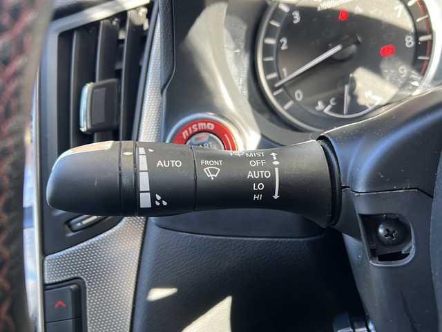 日産 スカイライン 400R 静岡県 2020(令2)年 2万km ブリリアントホワイトパール 純正ナビ/AM/FM/CD/DVD/フルセグTV/Bluetooth/AUX/Music Box/Andoroid Auto/主要装備/・レーダークルーズコントロール　/・ドライブレコーダー　/・ＥＴＣ２．０　/・ＢＳＭ　/・コーナーセンサー/・全方位カメラ/・サイドカメラ　/・パドルシフト　/・サンルーフ　/・スマートキー　/・ＢＯＳＥスピーカー　/・パワーシート/・シートメモリー/・シートヒーター/・純正アルミホイール/・純正フロアマット/・衝突軽減システム/・レザーシート/・ステアリングリモコン/・テレスコピックステアリング/・レーンキープ/・フォグランプ/・ステアリングリモコン/・プッシュスタート/・純正フロアマット/・