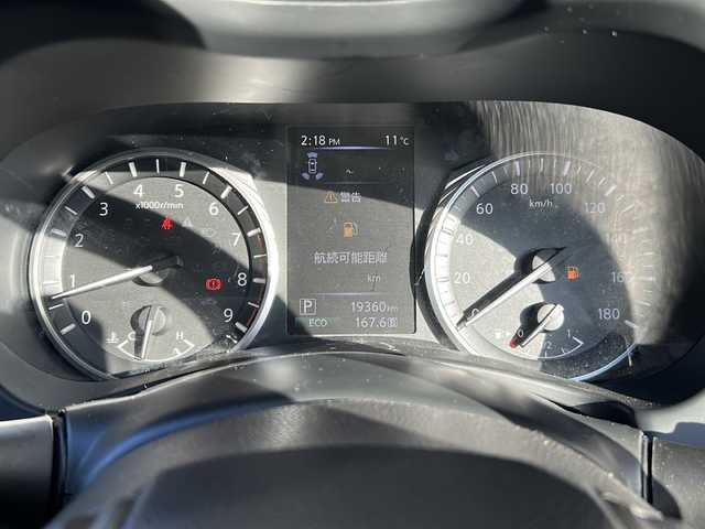 日産 スカイライン 400R 静岡県 2020(令2)年 2万km ブリリアントホワイトパール 純正ナビ/AM/FM/CD/DVD/フルセグTV/Bluetooth/AUX/Music Box/Andoroid Auto/主要装備/・レーダークルーズコントロール　/・ドライブレコーダー　/・ＥＴＣ２．０　/・ＢＳＭ　/・コーナーセンサー/・全方位カメラ/・サイドカメラ　/・パドルシフト　/・サンルーフ　/・スマートキー　/・ＢＯＳＥスピーカー　/・パワーシート/・シートメモリー/・シートヒーター/・純正アルミホイール/・純正フロアマット/・衝突軽減システム/・レザーシート/・ステアリングリモコン/・テレスコピックステアリング/・レーンキープ/・フォグランプ/・ステアリングリモコン/・プッシュスタート/・純正フロアマット/・