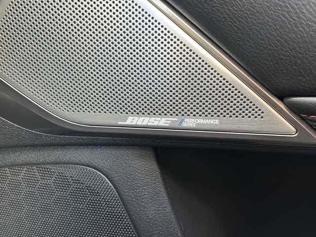 日産 スカイライン 400R 静岡県 2020(令2)年 2万km ブリリアントホワイトパール 純正ナビ/AM/FM/CD/DVD/フルセグTV/Bluetooth/AUX/Music Box/Andoroid Auto/主要装備/・レーダークルーズコントロール　/・ドライブレコーダー　/・ＥＴＣ２．０　/・ＢＳＭ　/・コーナーセンサー/・全方位カメラ/・サイドカメラ　/・パドルシフト　/・サンルーフ　/・スマートキー　/・ＢＯＳＥスピーカー　/・パワーシート/・シートメモリー/・シートヒーター/・純正アルミホイール/・純正フロアマット/・衝突軽減システム/・レザーシート/・ステアリングリモコン/・テレスコピックステアリング/・レーンキープ/・フォグランプ/・ステアリングリモコン/・プッシュスタート/・純正フロアマット/・