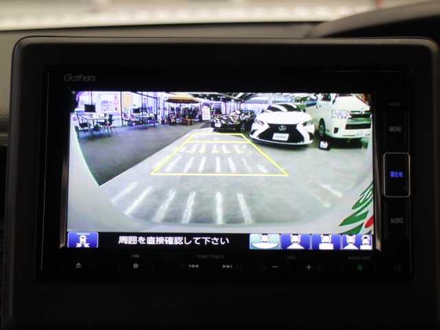 ホンダ Ｎ ＢＯＸ カスタム L 千葉県 2022(令4)年 0.8万km プラチナホワイトパール 純正ディーラーオプションナビ/AM/FM/CD/DVD/Bluetooth/フルセグTV/バックカメラ /ビルトインETC/LEDヘッドライト/フォグランプ/オートライト/片側パワースライドドア/アイドリングストップ /電動パーキングブレーキ/ブレーキホールド機能/クリアランスソナー/レーダークルーズコントロール/レーンキープアシスト/衝突軽減ブレーキ/プッシュスタート/スマートキー×2/ステアリングスイッチ/ヘッドライトレベライザー/横滑り防止装置/シートバックテーブル/純正フロアマット/ドアバイアー/取扱説明書/保証書