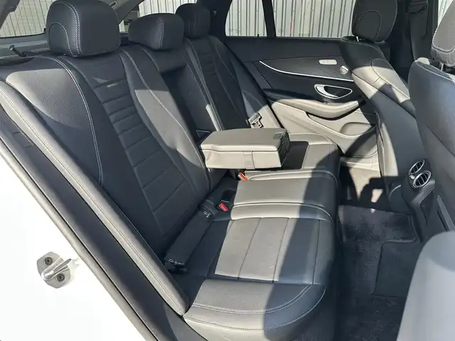 メルセデス・ベンツ Ｅ２２０ｄ 4マチック オールテレイン 福島県 2021(令3)年 5.3万km ダイヤモンドホワイト エクスクルーシブパッケージ/・パノラミックスライディングルーフ/・前席ベンチレーター/・ヘッドアップディスプレイ/・エナジャイギングパッケージ/・プライバシーガラス/エアバランスパッケージ/・空気清浄機能付きパフュームアトマイザー/Burmester/ACC/レーンキープ/ブラインドスポット/マルチビームLEDヘッドライト/黒革シート/パワーシート/全席シートヒーター/AIR BODY CONTROLエアサスペンション/ダイナミックセレクト/純正ナビ/Apple CarPlay/フルセグTV/360°カメラ/ETC/電動リアゲート/前後ドライブレコーダー/純正19インチAW/取扱説明書/保証書