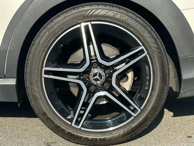 メルセデス・ベンツ Ｅ２２０ｄ 4マチック オールテレイン 福島県 2021(令3)年 5.3万km ダイヤモンドホワイト エクスクルーシブパッケージ/・パノラミックスライディングルーフ/・前席ベンチレーター/・ヘッドアップディスプレイ/・エナジャイギングパッケージ/・プライバシーガラス/エアバランスパッケージ/・空気清浄機能付きパフュームアトマイザー/Burmester/ACC/レーンキープ/ブラインドスポット/マルチビームLEDヘッドライト/黒革シート/パワーシート/全席シートヒーター/AIR BODY CONTROLエアサスペンション/ダイナミックセレクト/純正ナビ/Apple CarPlay/フルセグTV/360°カメラ/ETC/電動リアゲート/前後ドライブレコーダー/純正19インチAW/取扱説明書/保証書