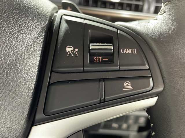 スズキ ワゴンＲ カスタムＺ HYBRID ZT 福岡県 2022(令4)年 1万km ピュアホワイトP ・オーディオレス車/・スズキセーフティサポート/・衝突軽減ブレーキシステム/・レーンキープアシスト/・後方コーナーセンサー/・クルコン/・シートヒーター/・パドルシフト/・15インチ純正ホイール/・純正ドアバイザー/・保証書/・スペアキー