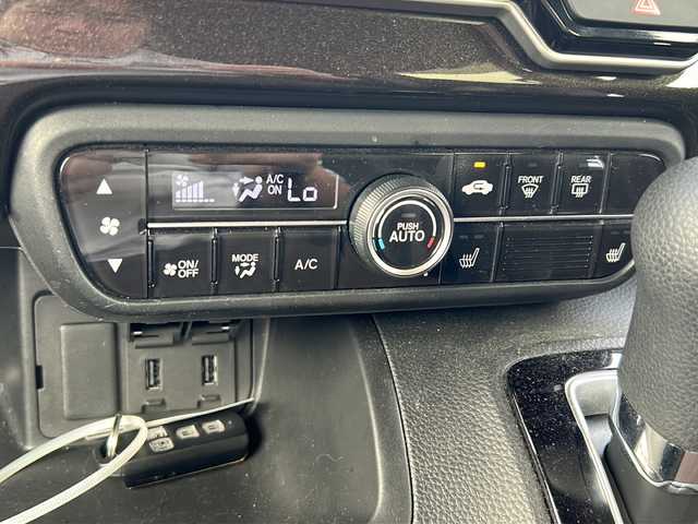 ホンダ Ｎ ＢＯＸ カスタム G L ホンダセンシング 鹿児島県 2020(令2)年 4.8万km クリスタルブラックパール 社外ナビ／Bluetooth／DVD／CD/KENWOOD（MDV-S707L）/クルーズコントロール/オートライト/両側パワースライドドア/プッシュスタートボタン/パワーウィンドウ/レーンアシスト/フルセグ/バックカメラ/ETC