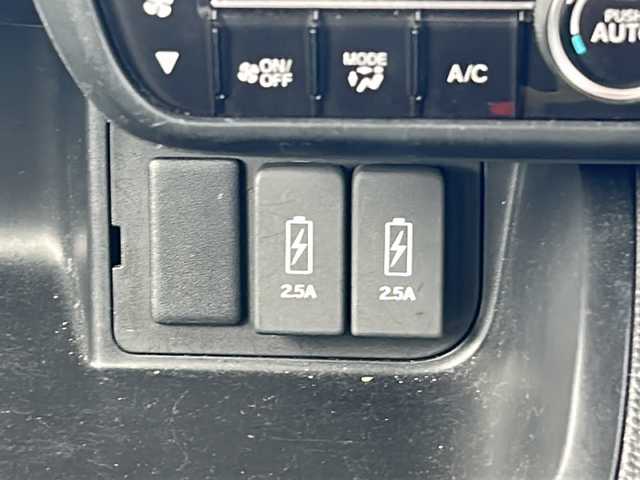 ホンダ Ｎ ＢＯＸ カスタム G L ホンダセンシング 鹿児島県 2020(令2)年 4.8万km クリスタルブラックパール 社外ナビ／Bluetooth／DVD／CD/KENWOOD（MDV-S707L）/クルーズコントロール/オートライト/両側パワースライドドア/プッシュスタートボタン/パワーウィンドウ/レーンアシスト/フルセグ/バックカメラ/ETC