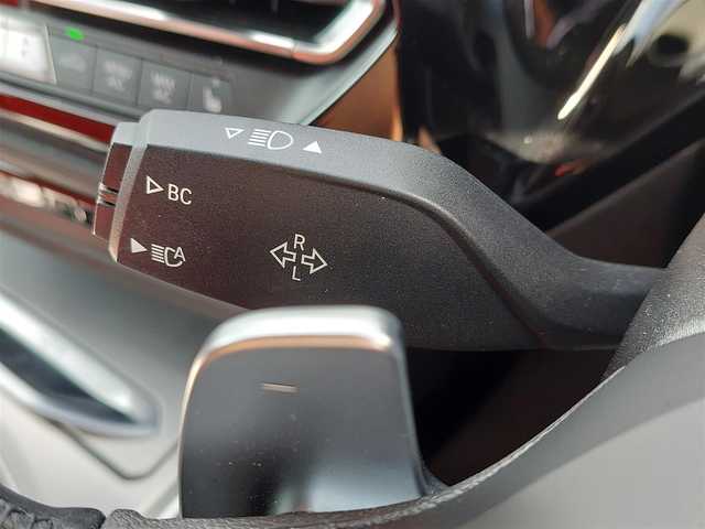 ＢＭＷ Ｚ４ M40i 東京都 2022(令4)年 2.5万km アルピンホワイトⅢ BMWライブコックピット/・10.25インチマルチディスプレイメーターパネル/・10.25インチワイドコントロールディスプレイ/・HDDナビゲーションシステム/・Bluetooth/・バックカメラ/ワイヤレスチャージング/ETC２．０/ドライブレコーダー/ヘッドアップディスプレイ/アクティブクルーズコントロール/レーンディパーチャーウォーニング/レーンチェンジウォーニング/衝突回避・被害軽減ブレーキ/レザーシート/シートヒーター/スマートキー/スペアキー/社外リアスポイラー