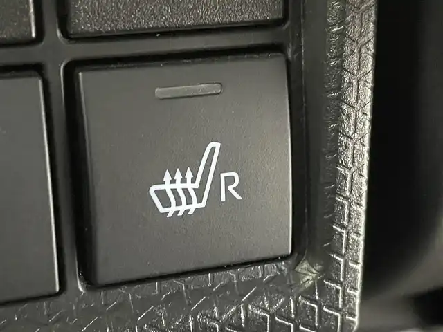 ダイハツ タント カスタム X 群馬県 2019(令1)年 4.6万km ファイアークォーツレッドM 純正ナビ バックカメラ　衝突被害軽減ブレーキ　ウェルカムオープン両側電動スライドドア　ロングスライドシート　ハーフレザーシート　前席シートヒーター　アイドリングストップ　LED　オートライト　禁煙車