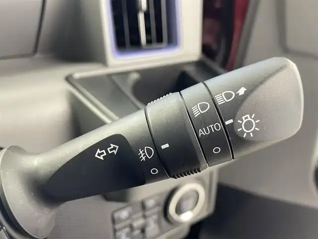 ダイハツ タント カスタム X 群馬県 2019(令1)年 4.6万km ファイアークォーツレッドM 純正ナビ バックカメラ　衝突被害軽減ブレーキ　ウェルカムオープン両側電動スライドドア　ロングスライドシート　ハーフレザーシート　前席シートヒーター　アイドリングストップ　LED　オートライト　禁煙車