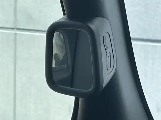 ホンダ Ｎ ＢＯＸ カスタム ターボ 千葉県 2024(令6)年 0.4万km トワイライトミストブラックパール ホンダセンシング/　衝突軽減ブレーキ/レーンキープアシスト/　レーダークルーズコントロール/オートハイビーム/　クリアランスソナー/純正9インチメモリナビ/　フルセグ/BT/カープレイ/バックカメラ/ステアリングスイッチ/パドルシフト/両側パワースライドドア/ハーフレザーシート/シートヒーター(D/N席)/電動パーキングブレーキ/ブレーキホールド/スマートキー/プッシュスタート/電動格納/ウィンカーミラー/LEDヘッドライト/オートライト/フロアマット/純正15インチAW