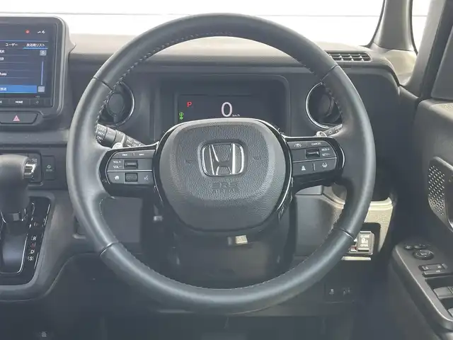 ホンダ Ｎ ＢＯＸ カスタム ターボ 千葉県 2024(令6)年 0.4万km トワイライトミストブラックパール ホンダセンシング/　衝突軽減ブレーキ/レーンキープアシスト/　レーダークルーズコントロール/オートハイビーム/　クリアランスソナー/純正9インチメモリナビ/　フルセグ/BT/カープレイ/バックカメラ/ステアリングスイッチ/パドルシフト/両側パワースライドドア/ハーフレザーシート/シートヒーター(D/N席)/電動パーキングブレーキ/ブレーキホールド/スマートキー/プッシュスタート/電動格納/ウィンカーミラー/LEDヘッドライト/オートライト/フロアマット/純正15インチAW