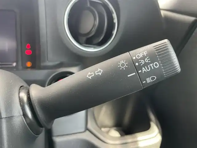 ホンダ Ｎ ＢＯＸ カスタム ターボ 千葉県 2024(令6)年 0.4万km トワイライトミストブラックパール ホンダセンシング/　衝突軽減ブレーキ/レーンキープアシスト/　レーダークルーズコントロール/オートハイビーム/　クリアランスソナー/純正9インチメモリナビ/　フルセグ/BT/カープレイ/バックカメラ/ステアリングスイッチ/パドルシフト/両側パワースライドドア/ハーフレザーシート/シートヒーター(D/N席)/電動パーキングブレーキ/ブレーキホールド/スマートキー/プッシュスタート/電動格納/ウィンカーミラー/LEDヘッドライト/オートライト/フロアマット/純正15インチAW