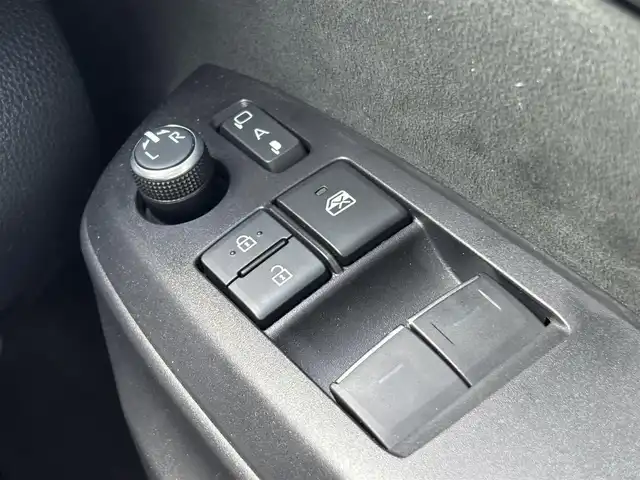 トヨタ ＧＲヤリス RS 福岡県 2021(令3)年 6.3万km エモーショナルレッドⅡ カーボン調ルーフ/トヨタセーフティセンス/レーダークルーズコントロール/前後ドラレコ/SRSエアバッグ/バックカメラ/純正ディスプレイオーディオナビ/フルセグTV/ビルトインETC2.0/ドライブレコーダー/純正18インチアルミ/LEDヘッドランプ/LEDフォグランプ/オートマチックハイビーム/シートヒーター/ヒートハンドル/クリアランスソナー/電動パーキングブレーキ/左右独立温度調整オートエアコン/アルミペダル/オートライト/禁煙車