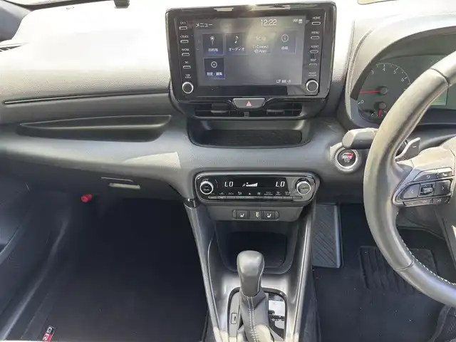 トヨタ ＧＲヤリス RS 福岡県 2021(令3)年 6.3万km エモーショナルレッドⅡ カーボン調ルーフ/トヨタセーフティセンス/レーダークルーズコントロール/前後ドラレコ/SRSエアバッグ/バックカメラ/純正ディスプレイオーディオナビ/フルセグTV/ビルトインETC2.0/ドライブレコーダー/純正18インチアルミ/LEDヘッドランプ/LEDフォグランプ/オートマチックハイビーム/シートヒーター/ヒートハンドル/クリアランスソナー/電動パーキングブレーキ/左右独立温度調整オートエアコン/アルミペダル/オートライト/禁煙車