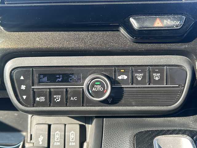 ホンダ Ｎ ＢＯＸ 石川県 2018(平30)年 7.7万km プラチナホワイトパール ワンオーナー/ホンダセンシング/・衝突被害軽減/・レーダークルーズコントロール/・誤発進抑制機能（前方・後方）/・先行車発進お知らせ機能/・車線逸脱抑制機能/・路外逸脱抑制機能/・標識認識機能/・オートハイビーム/純正9インチナビゲーション/【CD・DVD・Bluetooth・フルセグTV・SD】/型式：VXU-195NBi/バックカメラ/両側パワースライドドア/ドライブレコーダー/パドルシフト/ビルトインETC/オートライト/・LEDヘッドライト/・社外LEDフォグランプ/電動格納ミラー/・ウィンカーミラー/プッシュスタート/・スペアキー1本/取扱説明書/保証書