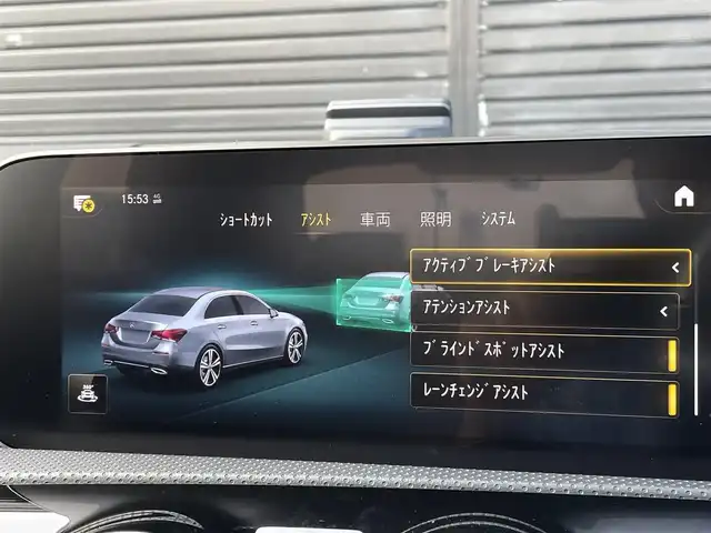 メルセデス・ベンツ Ａ１８０ セダン スタイル AMGライン 三重県 2020(令2)年 1.9万km ポーラホワイト アドバンスドＰＫＧ　/ロゴ付ブレーキ　/マルチビームＬＥＤ　/ＨＵＤ　/ＡＣＣ　/３６０°カメラ　/フルセグＴＶ　/前後ドラレコ　/純正１８ＡＷ　/パワーシート　/シートヒーター　/ハーフレザー　/ナビゲーションＰＫＧ