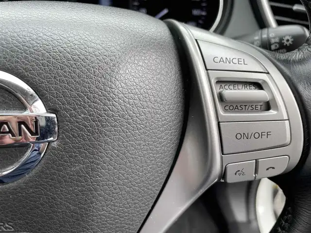 日産 エクストレイル 20X エマージェンシーブレーキ 千葉県 2014(平26)年 8.7万km ブリリアントホワイトパール (株)IDOMが運営する【じしゃロン八千代店】の自社ローン対象車両になります。こちらは現金またはオートローンご利用時の価格です。自社ローンご希望の方は別途その旨お申付け下さい/HDDナビ/バックカメラ/エマージェンシーブレーキ/シートヒーター/7人乗り/スマートキー