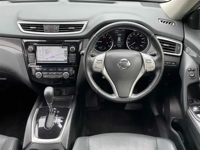 日産 エクストレイル 20X エマージェンシーブレーキ 千葉県 2014(平26)年 8.7万km ブリリアントホワイトパール (株)IDOMが運営する【じしゃロン八千代店】の自社ローン対象車両になります。こちらは現金またはオートローンご利用時の価格です。自社ローンご希望の方は別途その旨お申付け下さい/HDDナビ/バックカメラ/エマージェンシーブレーキ/シートヒーター/7人乗り/スマートキー