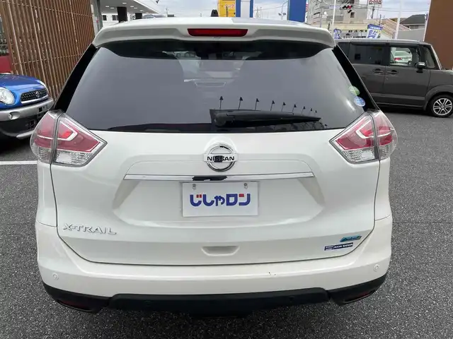 日産 エクストレイル 20X エマージェンシーブレーキ 千葉県 2014(平26)年 8.7万km ブリリアントホワイトパール (株)IDOMが運営する【じしゃロン八千代店】の自社ローン対象車両になります。こちらは現金またはオートローンご利用時の価格です。自社ローンご希望の方は別途その旨お申付け下さい/HDDナビ/バックカメラ/エマージェンシーブレーキ/シートヒーター/7人乗り/スマートキー