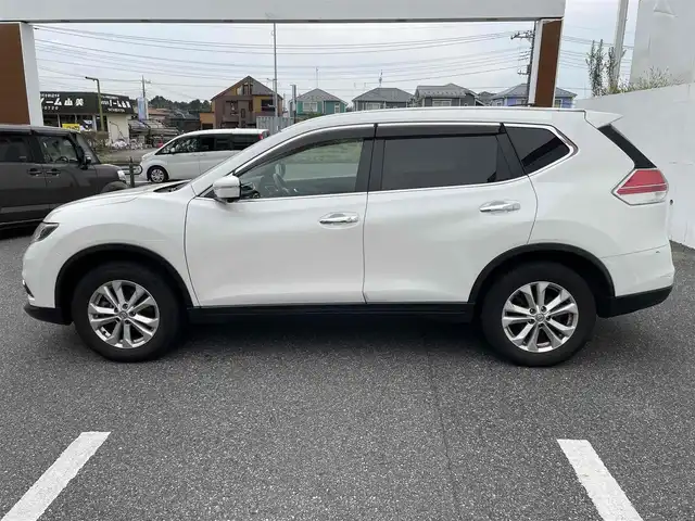 日産 エクストレイル 20X エマージェンシーブレーキ 千葉県 2014(平26)年 8.7万km ブリリアントホワイトパール (株)IDOMが運営する【じしゃロン八千代店】の自社ローン対象車両になります。こちらは現金またはオートローンご利用時の価格です。自社ローンご希望の方は別途その旨お申付け下さい/HDDナビ/バックカメラ/エマージェンシーブレーキ/シートヒーター/7人乗り/スマートキー