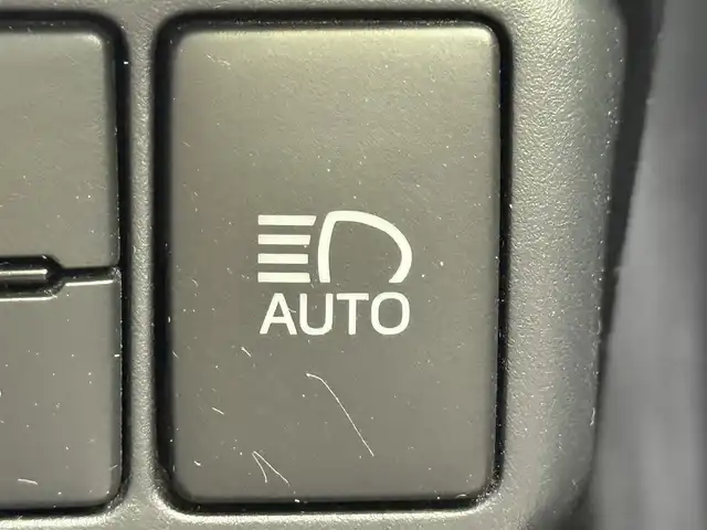 トヨタ アクア S ビジネスパッケージ 千葉県 2020(令2)年 4.4万km シルバーM 純正SDナビ/Bluetooth/前後ドライブレコーダー/ETC/バックカメラ/トヨタセーフティセンス/オートハイビーム/純正フロアマット