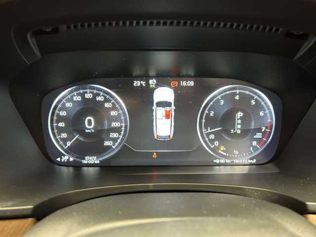 ボルボ Ｖ９０ T6 AWD インスクリプション 千葉県 2017(平29)年 3.8万km 黒Ｍ 茶革シート　/パノラマSR　/Bowers/Wilkinsサウンド　/HUD　/ACC/ナビ　/TV/360°Bluetooth接続　/CarPlay　/シートH　/ベンチレーション　/アクティブパーキング　/電動リアゲート　/LEDライト　/衝突軽減B　/LKA/BSM /ETC