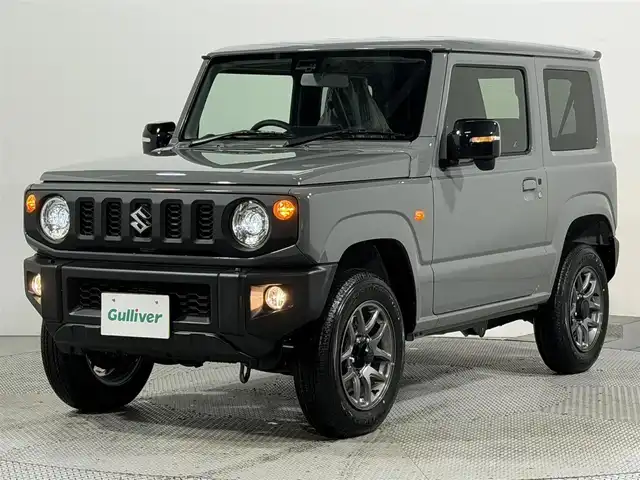 スズキ ジムニー XC 大阪府 2025(令7)年 0.1千km ミディアムグレー 届出済未使用車 クルーズコントロール 衝突軽減ブレーキ レーンアシスト シートヒーター スマートキー プッシュスタート ダウンヒルアシスト ヘッドライトウォッシャー ４WD