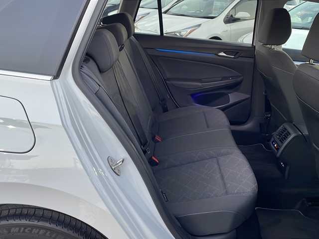 フォルクスワーゲン ＶＷ ゴルフ ヴァリアント TDI アクティブアドバンス 徳島県 2023(令5)年 3.9万km 白 純正【10.5インチナビ】/（ラジオ・Bluetooth・TV・apple connect）/バックカメラ/シートヒーター/ステアリングヒーター/t追従機能付きコントロール/ルーフレール/クリアランスソナー/オールウェザーライト/バニティーランプ/ＬＥＤヘッドライト/オートハイビーム/ＥＴＣ２．０/前後ドラレコ/純正ＡＷ/ドライバー疲労検知システム/Side Assist/Front Assist/リアトラッキングアシスト/タイプC入力端子/純正フロアマット