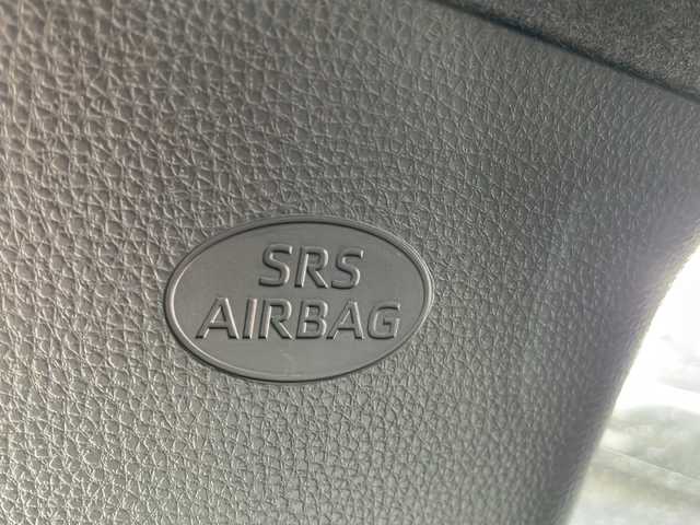 トヨタ ＧＲヤリス RZ ハイパフォーマンス 宮崎県 2024(令6)年 0.2万km スーパーホワイトⅡ Ｂｌｕｅｔｏｏｔｈ接続　ディスプレイオーディオ　ＥＴＣ　バックカメラ　ドライブレコーダー　純正フロアマット　純正アルミホイール　クルーズコントロール　ハンドルヒーター　ＢＳＭ