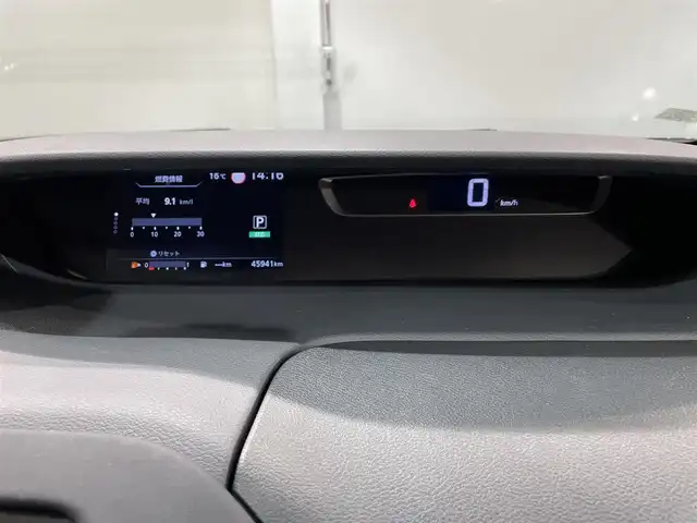 日産 セレナ ハイウェイスターVセレクションⅡ 愛知県 2019(平31)年 4.6万km 黒 純正９インチナビ/両側パワースライドドア/純正フリップダウンモニター/衝突軽減ブレーキ/車線逸脱警報/クリアランスソナー/クルーズコントロール/ドライブレコーダー/ビルトインＥＴＣ/アクセサリーソケット/アイドリングストップ/純正フロアマット/純正16インチアルミホイール