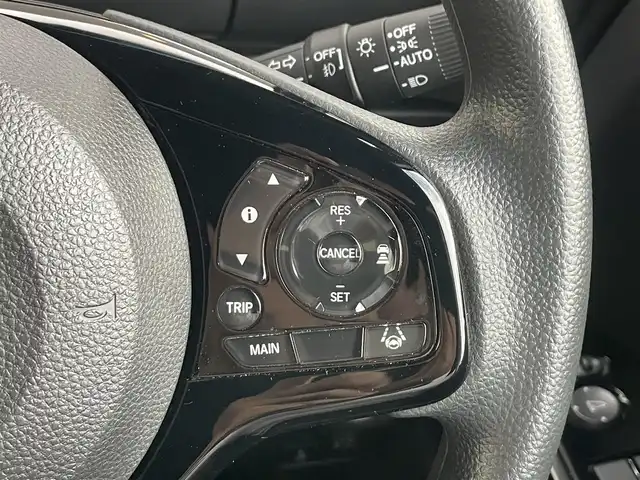 ホンダ Ｎ ＢＯＸ カスタム L 静岡県 2023(令5)年 0.6万km プラチナホワイトパール 1オーナー /ホンダセンシング /ACC/左側パワスラ /ディスプレイオーディオ  /Bカメラ /バックソナー /前席シートヒーター　/オートライト /ブレーキホールド　/ステアリングスイッチ /ウィンカーミラー /純正14インチAW/ウィンカーミラー/スペアキー /保証書/取説