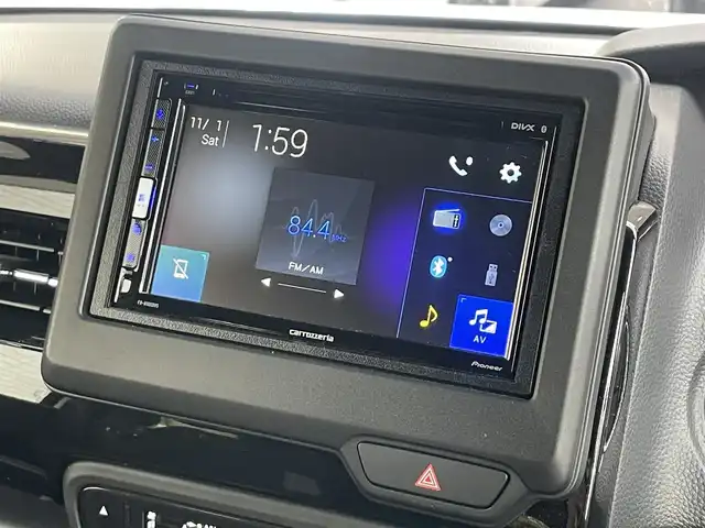 ホンダ Ｎ ＢＯＸ カスタム L 静岡県 2023(令5)年 0.6万km プラチナホワイトパール 1オーナー /ホンダセンシング /ACC/左側パワスラ /ディスプレイオーディオ  /Bカメラ /バックソナー /前席シートヒーター　/オートライト /ブレーキホールド　/ステアリングスイッチ /ウィンカーミラー /純正14インチAW/ウィンカーミラー/スペアキー /保証書/取説