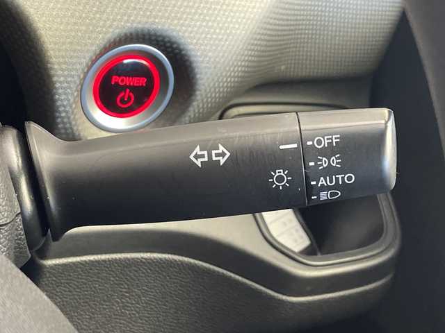 ホンダ フリード＋ ハイブリット G ホンダセンシング 鹿児島県 2016(平28)年 6.9万km クリスタルブラックパール 純正メモリナビ/（AM/FM/CD/DVD/Bluetooth/フルセグ）/ホンダセンシング/・アダプティブ・クルーズ・コントロール（ACC）/・車線維持支援システム（LKAS）/・衝突軽減ブレーキ（CMBS）/・誤発進抑制機能（前進）/・歩行者事故低減ステアリング/・路外逸脱抑制機能/・先行車発進お知らせ機能/・標識認識機能/両側パワースライドドア/ビルトインETC/前後ドライブレコーダー/スマートキー＆プッシュスタート/ステアリングスイッチ/純正フロアマット/ドアバイザー/LEDヘッドライト