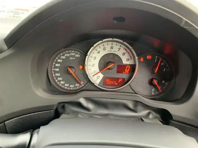 トヨタ ８６ GT 福岡県 2015(平27)年 7.4万km クリスタルホワイトパール ・社外ナビ(AVIC-ZH0077W)/・フルセグ/・クルーズコントロール/・パドルシフト/・トラスト製Greddyフロントスカート/・LIBERAL製Baruta サイドスポイラー/・VERTEX製リヤプロテクター/・カーボンリアトランクスポイラー/・クスコ製フロントストラットタワーバー/・クスコ製車高調(Street ZERO A)/・HKS製インテークパイプ/・HKS製フロントサクションパイプ/・HKS製メタルキャタライザー(排ガス認証取得済)/・HKS製スポーツマフラー/・HPI製トーイングベルト(牽引ベルト前後)/・SSR製GTV01(18インチ)