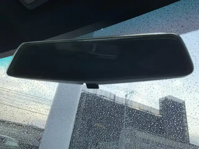 トヨタ ８６ GT 福岡県 2015(平27)年 7.4万km クリスタルホワイトパール ・社外ナビ(AVIC-ZH0077W)/・フルセグ/・クルーズコントロール/・パドルシフト/・トラスト製Greddyフロントスカート/・LIBERAL製Baruta サイドスポイラー/・VERTEX製リヤプロテクター/・カーボンリアトランクスポイラー/・クスコ製フロントストラットタワーバー/・クスコ製車高調(Street ZERO A)/・HKS製インテークパイプ/・HKS製フロントサクションパイプ/・HKS製メタルキャタライザー(排ガス認証取得済)/・HKS製スポーツマフラー/・HPI製トーイングベルト(牽引ベルト前後)/・SSR製GTV01(18インチ)